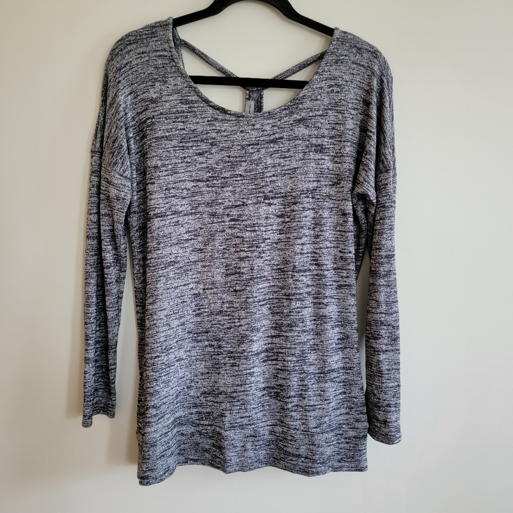 Athleta Pose Layered Cutout Back Tunic Top,   Heathered Marled Gray, Size Small